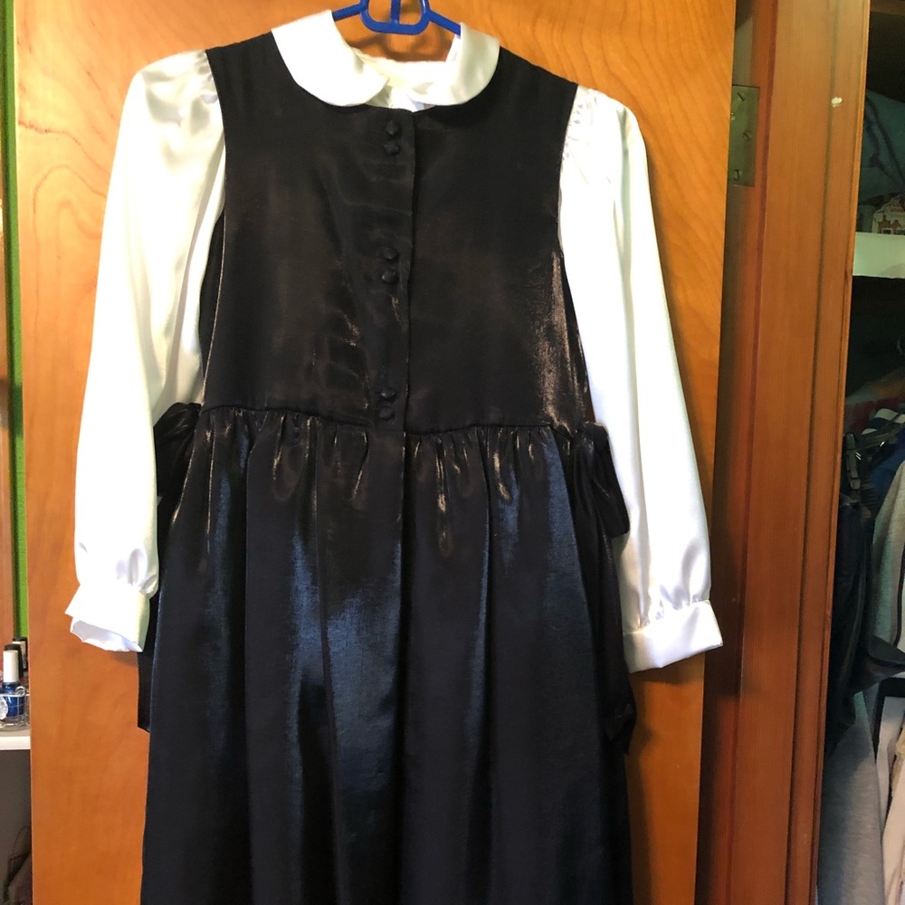 Little girl black dress w/ white collar & sleeves